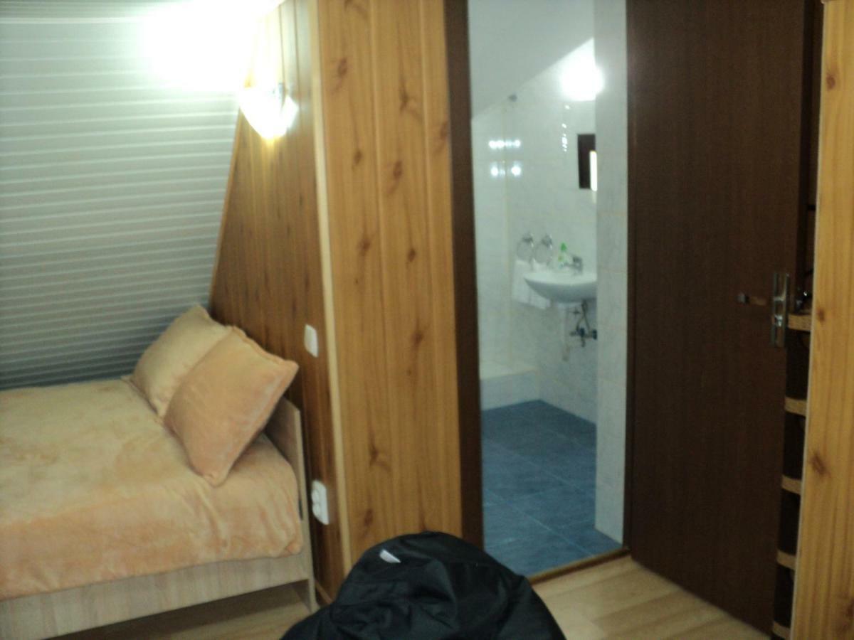 Hotel Casa Haiducilor Predeal Esterno foto